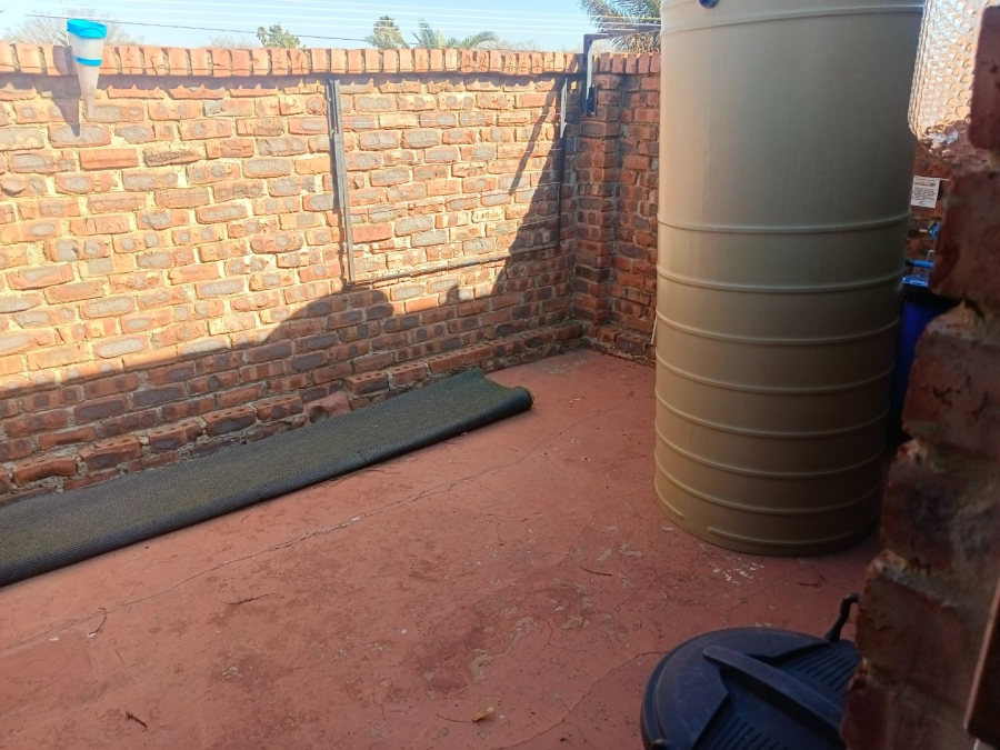 2 Bedroom Property for Sale in Riebeeckstad Free State